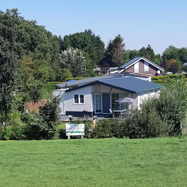 Nieuwe Beachbungalow aan IJsselmeer 39 24 four seasons, hotel i Lemmer