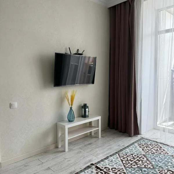 A-Six Apartment ЖК "Новый Степной", hotel di Karagandy