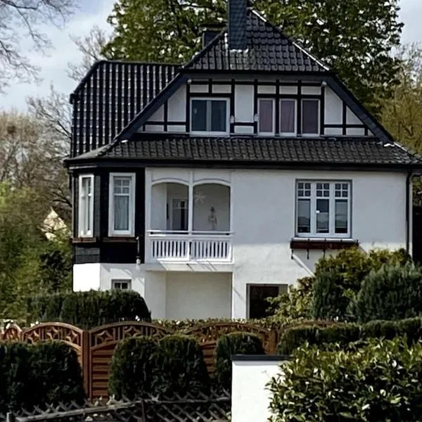 Schwerte में, होटल Wohnung in stilvoller Villa