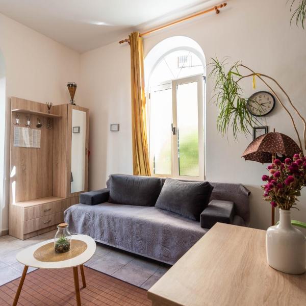 Apartman Kata, Сплит