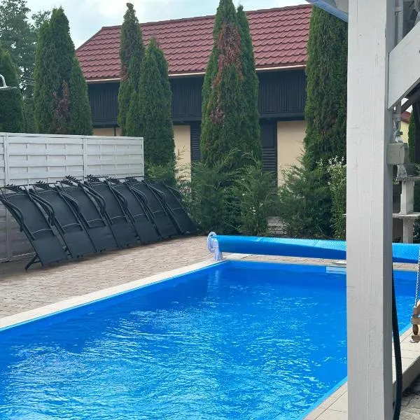 TópART Apartman C, ξενοδοχείο σε Balatonfenyves