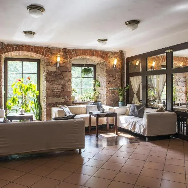 Centrum Turystyki Niekonwencjonalnej, ξενοδοχείο σε Srebrna Gora