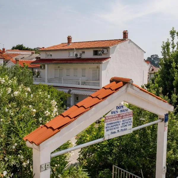 Lovely Marjetka apartment, ξενοδοχείο σε Rab