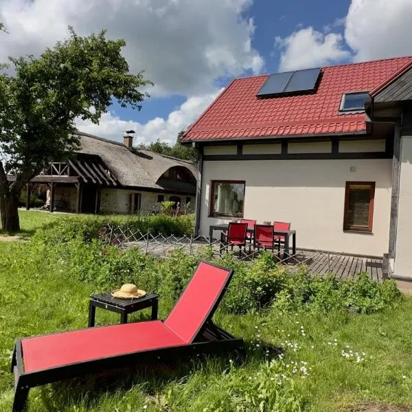 Pērles, hotel u gradu Durbe