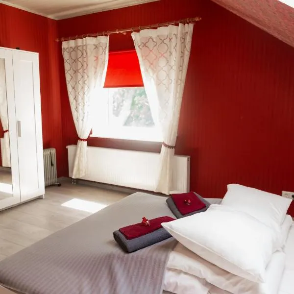 Konrad Family Guesthouse, hotel in Kuressaare