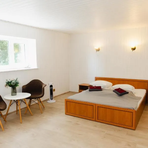 Konrad Family Guesthouse, ξενοδοχείο σε Kuressaare