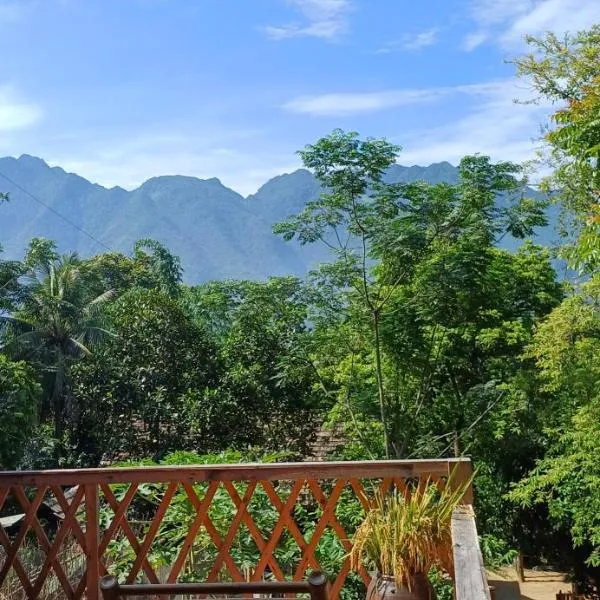 Hill House, Hotel in Mai Châu