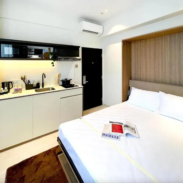 Habyt Studios at Novena，位于新加坡的酒店