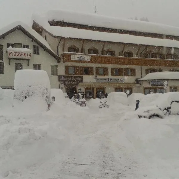 Hotel Pordoi - Fam Furgler, hotel in Arabba