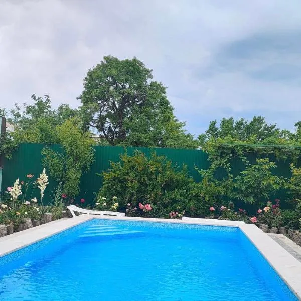 Quiet guest house in Kharberd, hotel in Yerevan