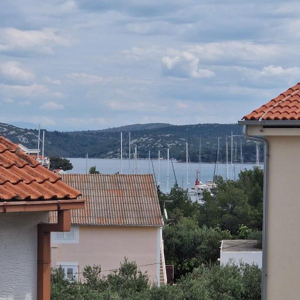 Apartments Dorotea - Jezera