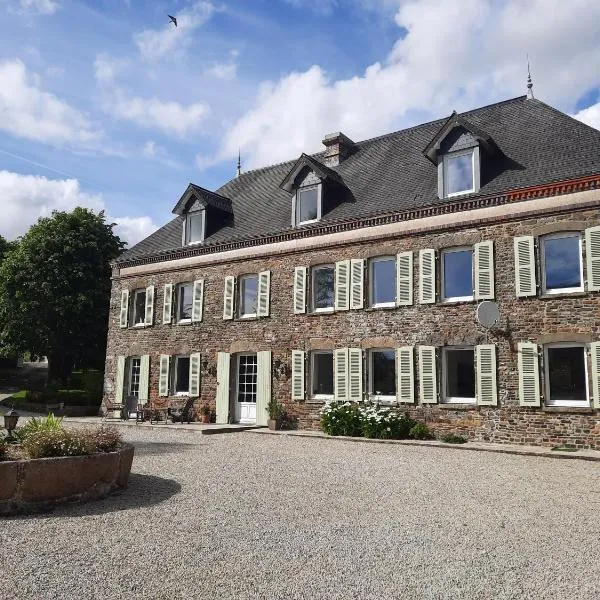 Chambres d'hôtes & Gîtes - Domaine Les Sources, hotel in Portbail