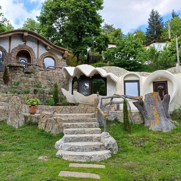 Хотелски комплекс "ЕЛПИДА'', hotel in Kotel