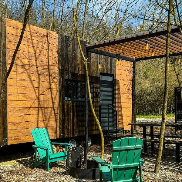 Almásglamp, ξενοδοχείο σε Zebegeny