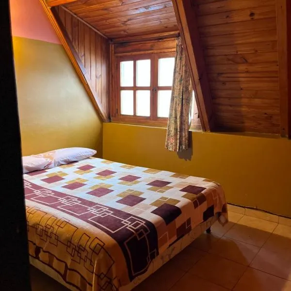 Hebes House Hostal, viešbutis mieste Caviahue