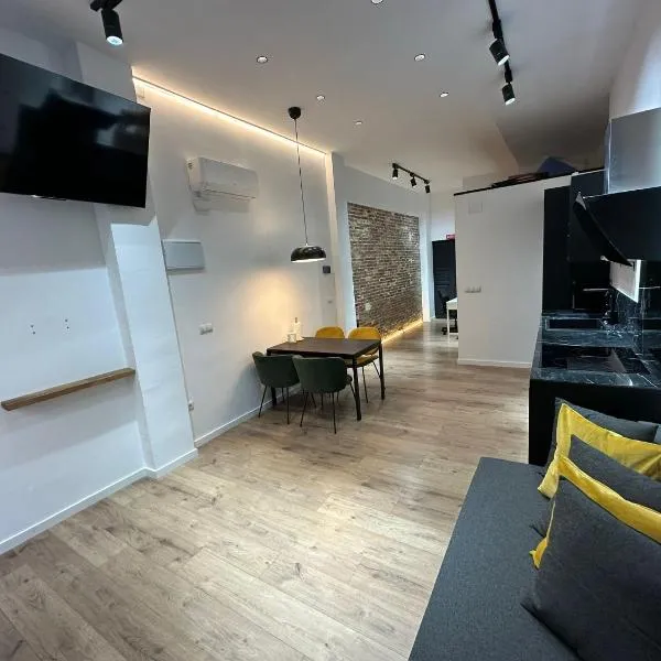 Bear Homes - Olimpia Suite, hotel in Valencia
