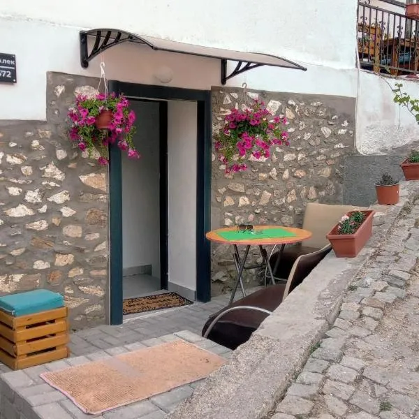 Alek Apartman, hotel u gradu Kruševo