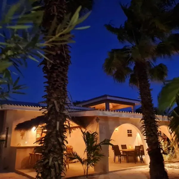 13 Palm Tree, hôtel à Kralendijk