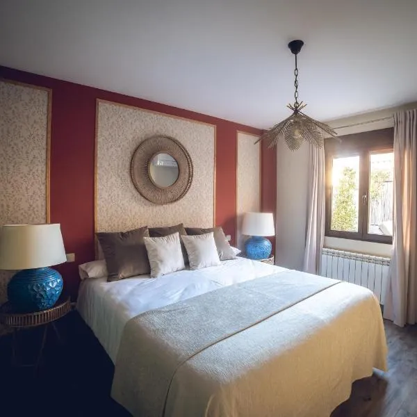 Petit Candeleda, Hotel in Candeleda