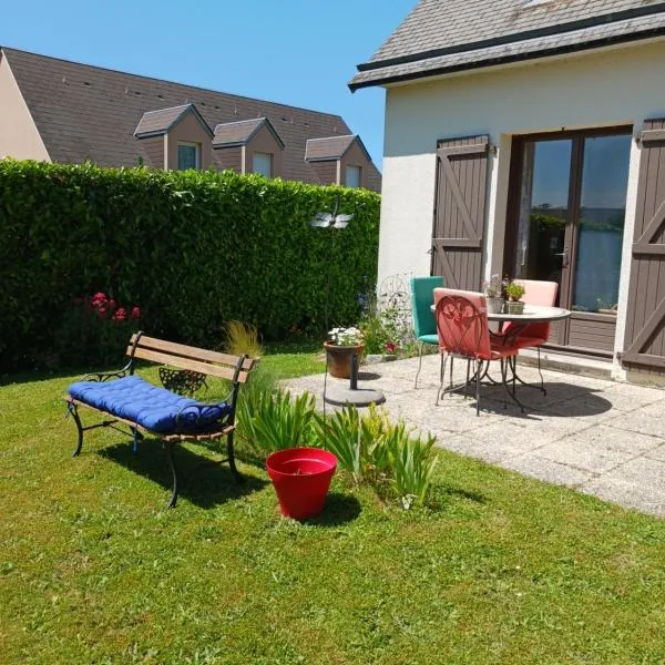 chambres d'hôtes du clos du roi, hotel in Pontorson