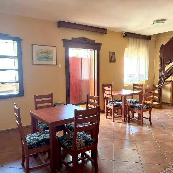 KotorHostelito, ξενοδοχείο στο Κότορ