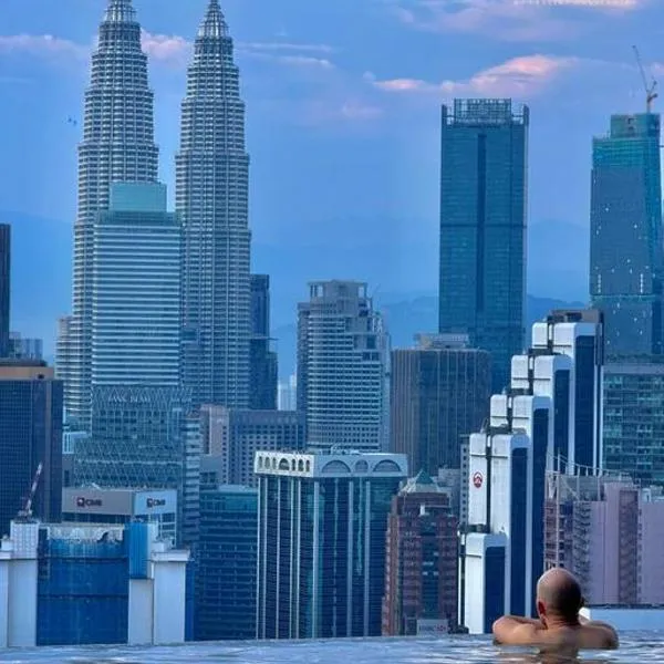 Lucentia BukitBintang KlccView InfinityPool By HeyStay Management, hotel v Kuala Lumpur