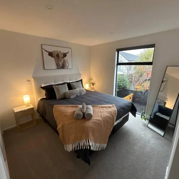Luxury 2 Bedroom Hideout Near CBD,Merivale Mall, hotel in Christchurch