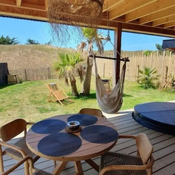 Maison de plage Manoga, hotel v destinaci Saint-Germain-sur-Ay