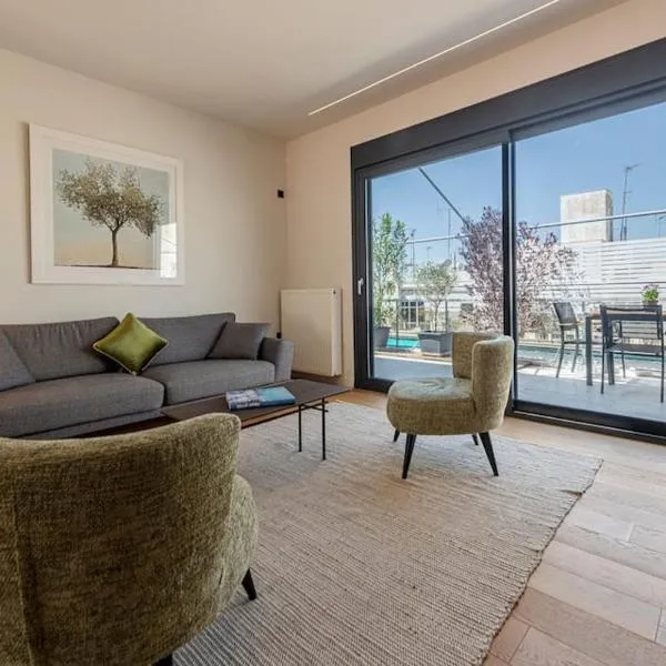 Stylish Contemporary Penthouse - Hip Athens Centre, hotell i Aten