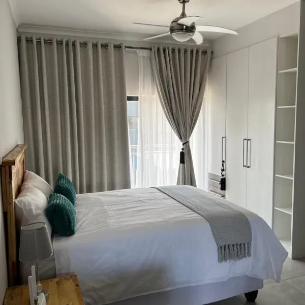 Ivory Nest L203 - Habitat Alpha, Sarona City, hotel v mestu Gaborone