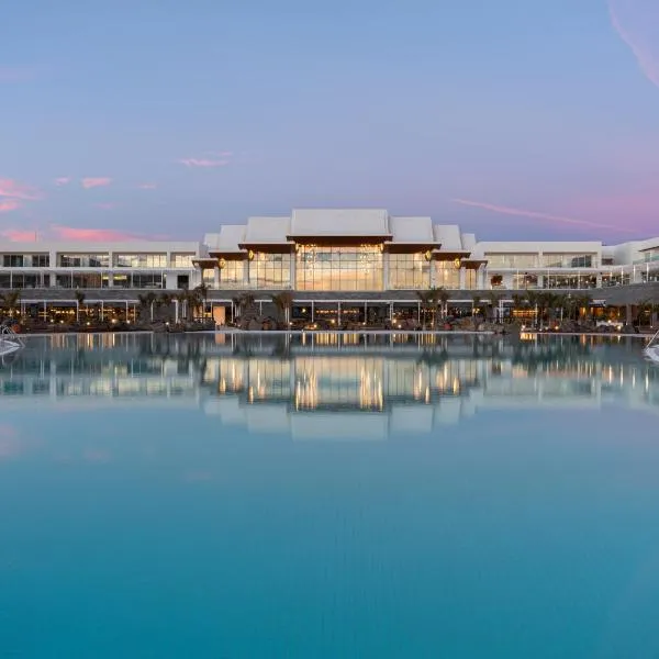 Barceló Playa Blanca Royal Level - Adults Only，馬西尼古蒂的飯店