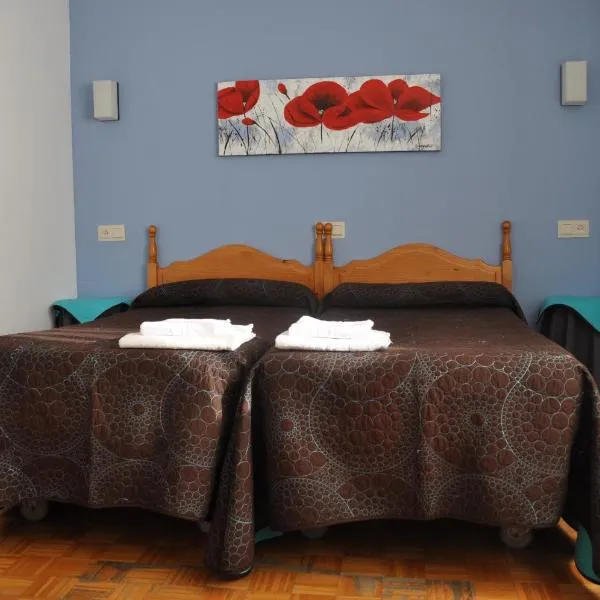 Hostal La Tablada, hotel in Navaleno
