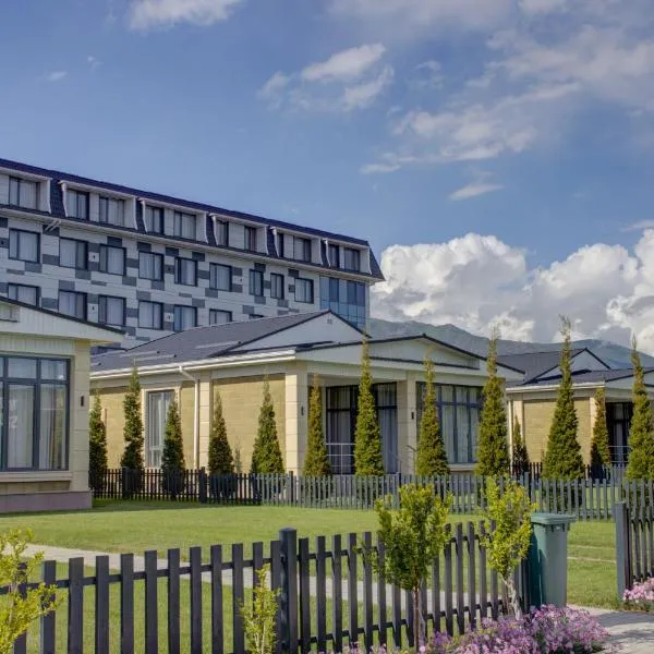 NOVEL hotel and Apartments, hotel in Korumdu