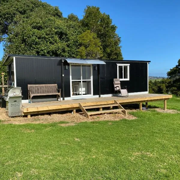 One bedroom Cabin 5min to Puke Towncentre, Hotel in Pukekohe East