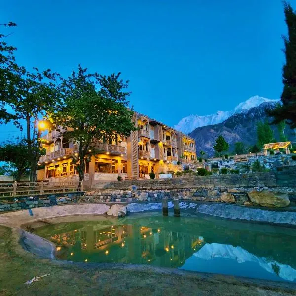 Dumani Nagar Hotel & Resort, hotel di Hunza