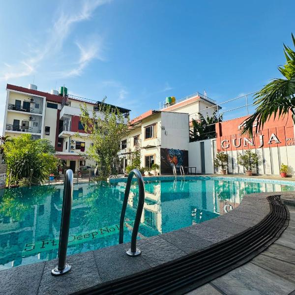 Hotel Gunja, Lālbhitti