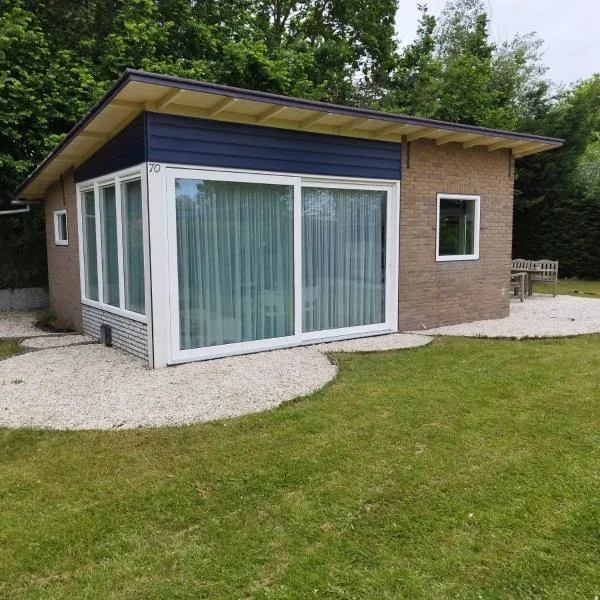 Blue House, hotel in Ouddorp