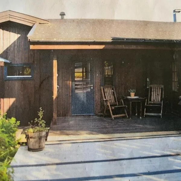 Stensens overnatting, hôtel à Russenes