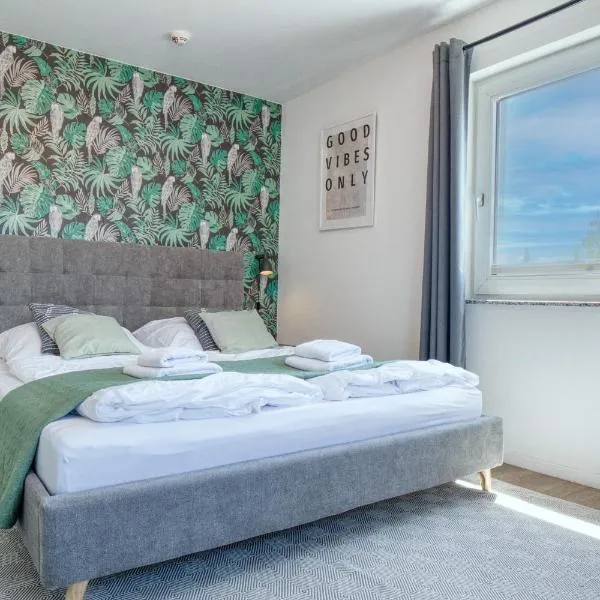 Stillvolle Wohnung bei Köln / Bonn Flughafen, Hotel in Lohmar