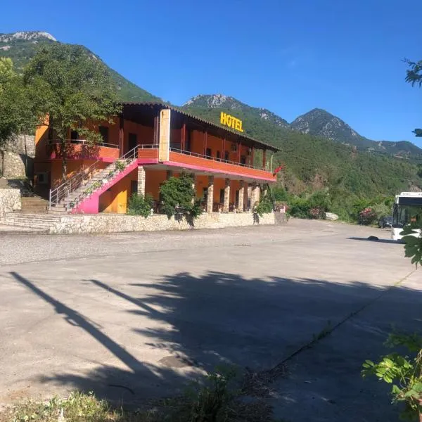 Hotel Xhej, hotel v destinaci Rubik