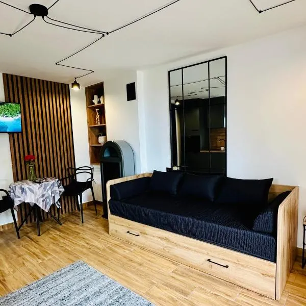 Apartament Sweet Garden, ξενοδοχείο σε Huta Szklana