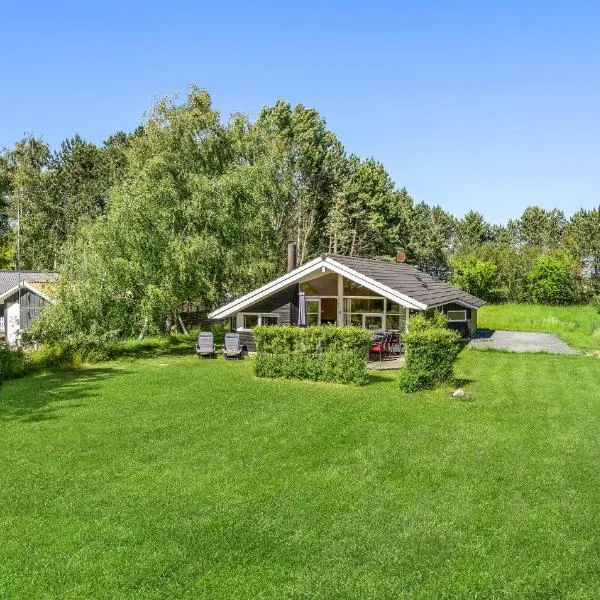 Amazing Home In Rødby With Sauna, khách sạn ở Rødby