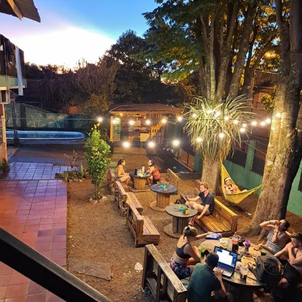 Benteveo hostel iguazu、プエルトイグアスのホテル