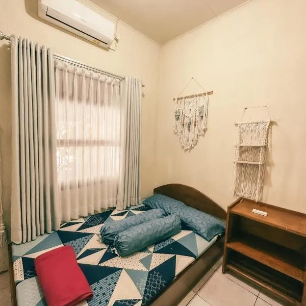 Sadewa homestay batukaras、バツカラスのホテル