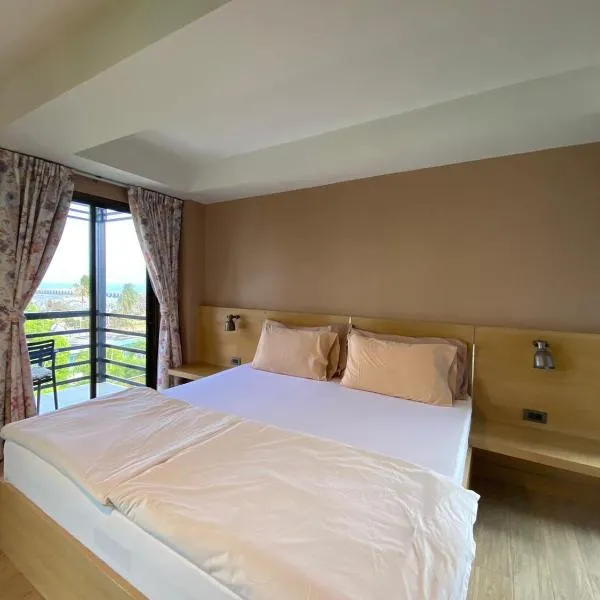 Huahin Place Guest House, hotel in Hua Hin