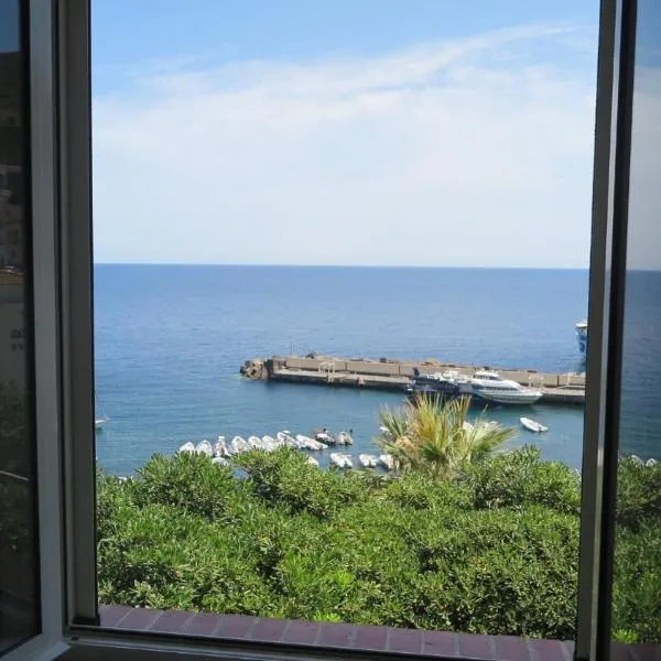 Cottage sul Mare, ξενοδοχείο σε Ustica