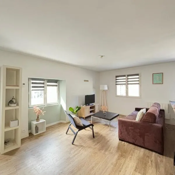 Appartement duplex cosy Saint Servan centre, hotel in Saint Malo