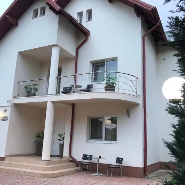 Lilu House, hotel v destinaci Câmpina