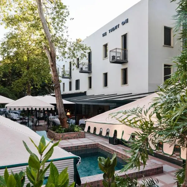 The Twenty One Hotel, hotel u Ateni
