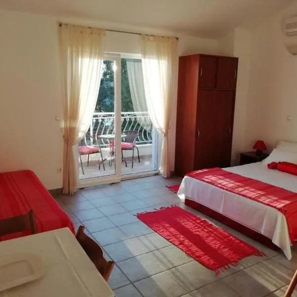 Villa Lana, hotel v destinaci Nečujam